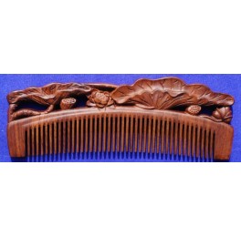 Carved Pao Rosa comb, lotus