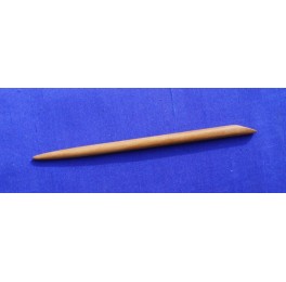 Short peachwood hairpin