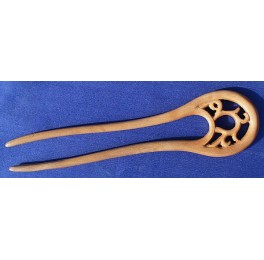 Peachwood hairpin (4-8) Peachwood hairpin (4-8)