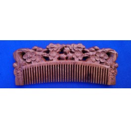 Carved Pao Rosa comb, plumblossom Carved Pao Rosa comb, plumblossom