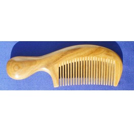 Short handle comb, fine teeth